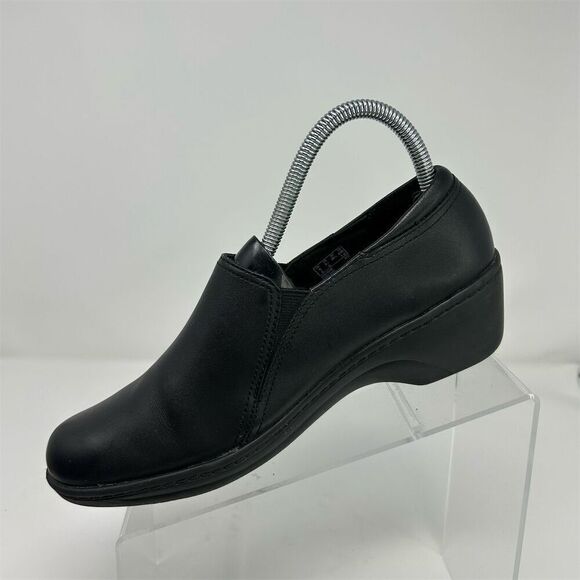 Clarks Grasp Chime Black Leather Slip-On Size 8.5 Casual Slip Resistant Loafers - Picture 3 of 13